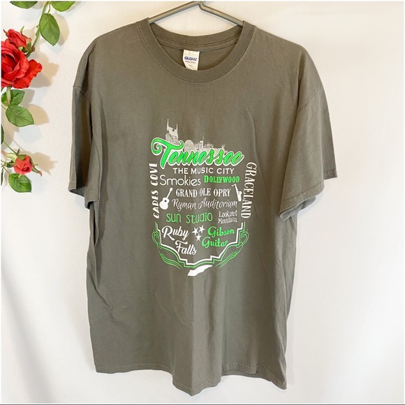 Gildan Other - 💋3/$20 SALE!💋Gildan Tennessee The Music City Tee